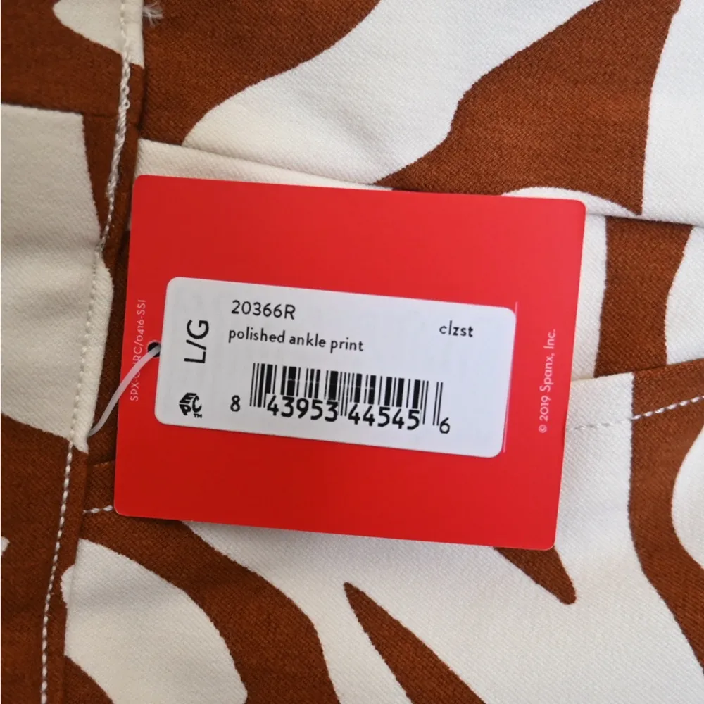 SPANX Womens L On The Go Print Ankle Slim Straight Leg Pants in Zebra Stripe NEW - Image 10