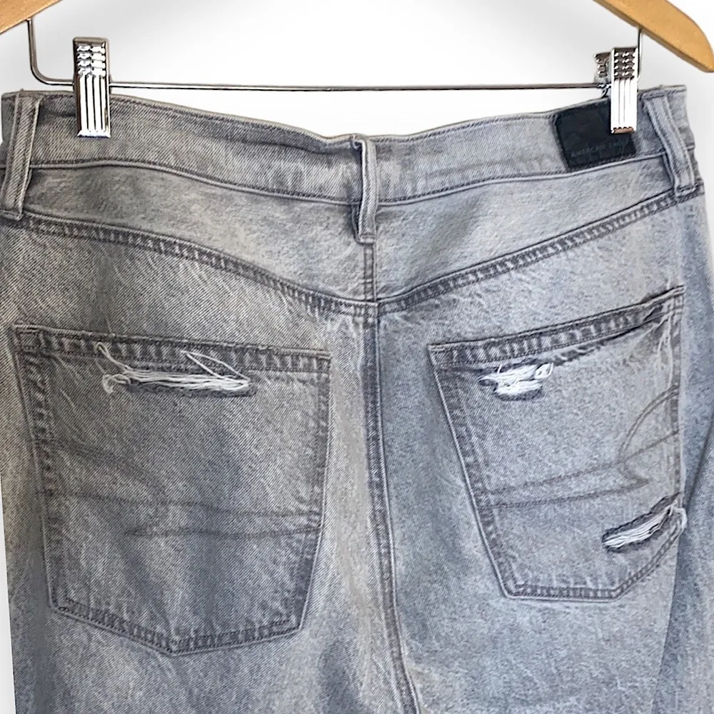 American Eagle gray destroyed jeans - Image 6
