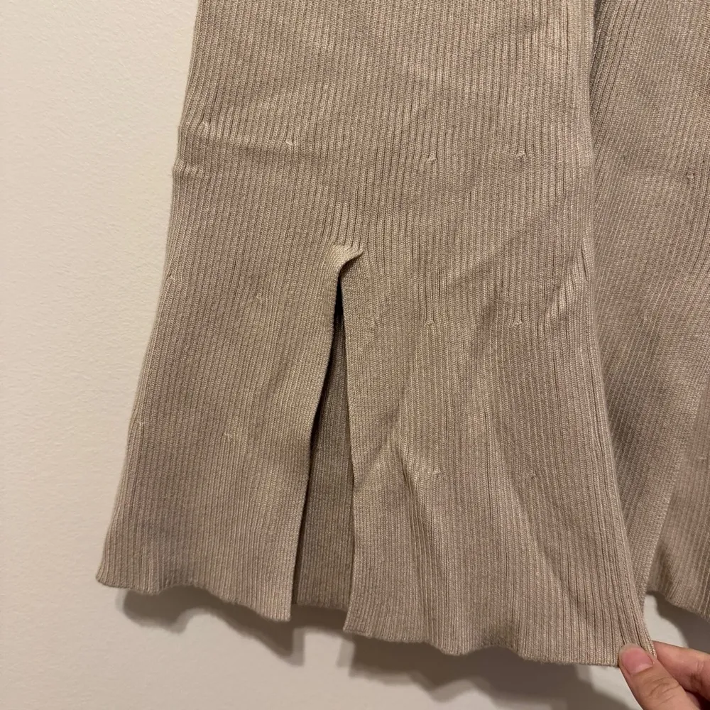 Abercrombie & Fitch Beige Ribbed Knit Flare Wide Leg Slit Pants Size Large - Image 5