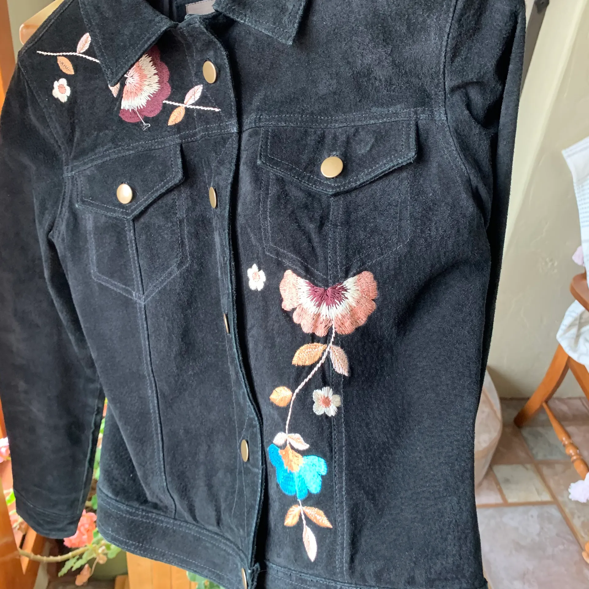 Brandon Thomas Suede flower embroidered jacket - Image 7