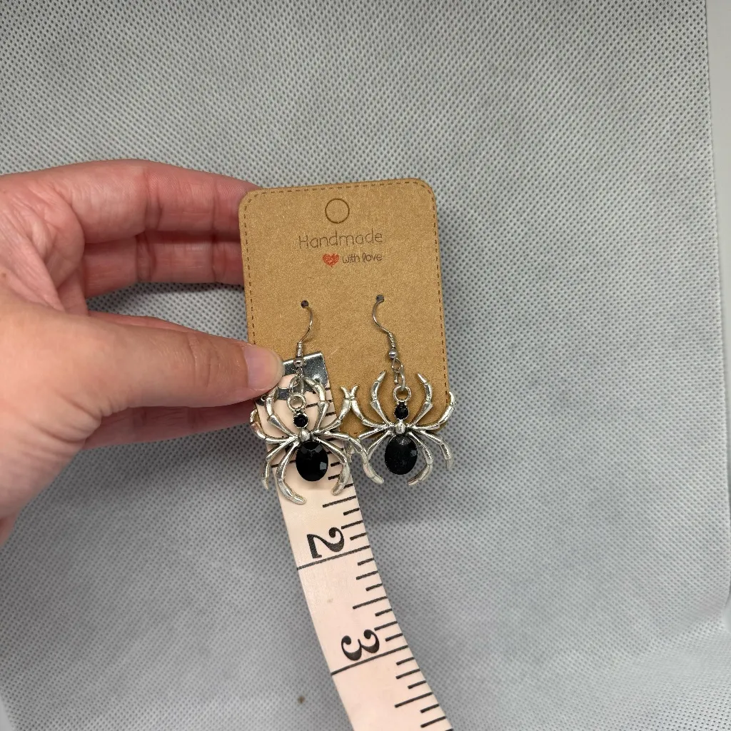 Handmade Spider Earrings Black - Image 2