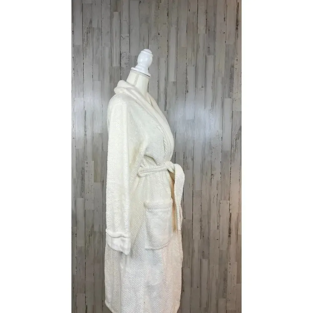 ULTA Women's S/M Fluffy White Bathrobe Tie Wrap Shawl Collar Soft Pockets - Image 5