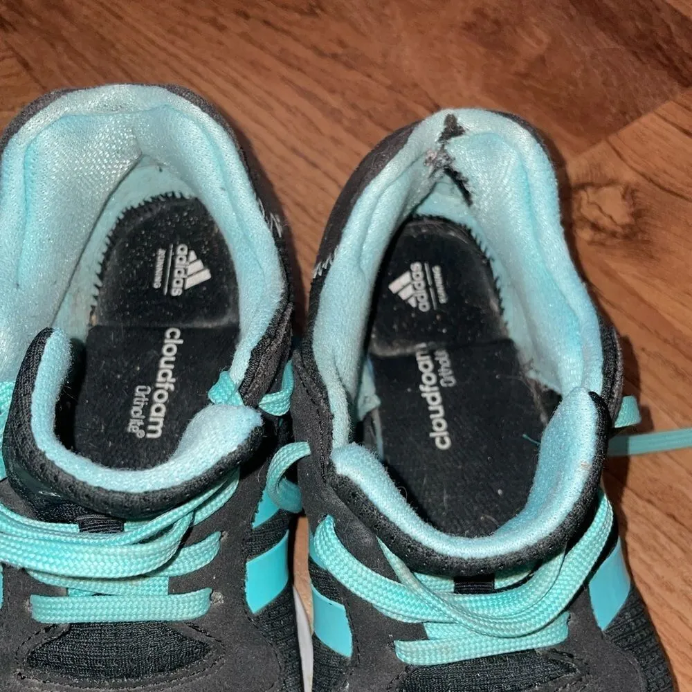 Adidas running shoes   - Image 2