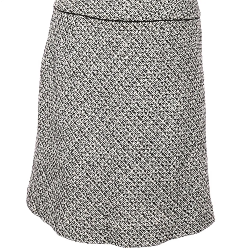 ANN TAYLOR LOFT size 6 career skirt - Image 3