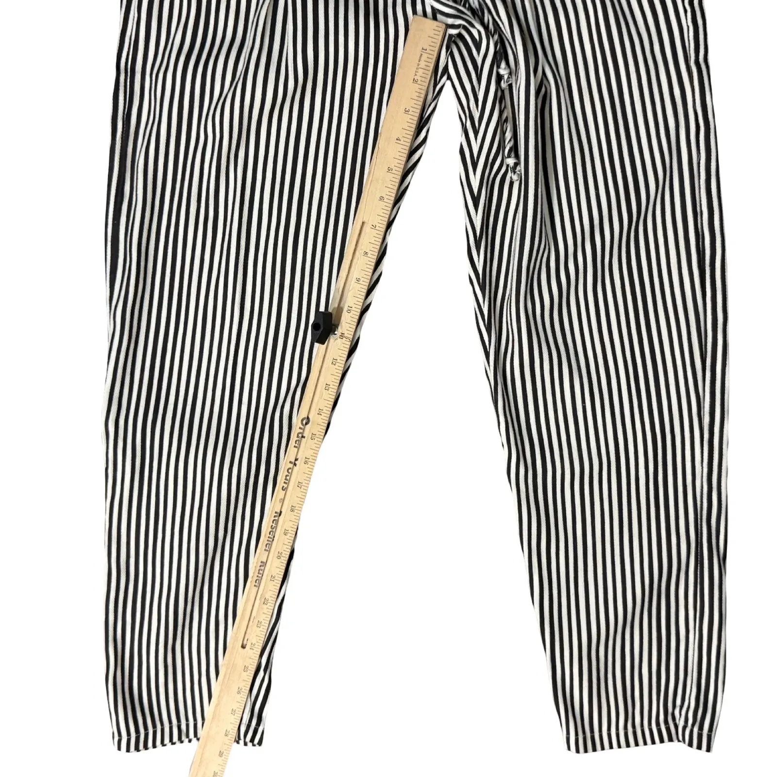 Billabong Black White Striped Desert Adventure Paperbag Pants size M NEW Tags - Image 8