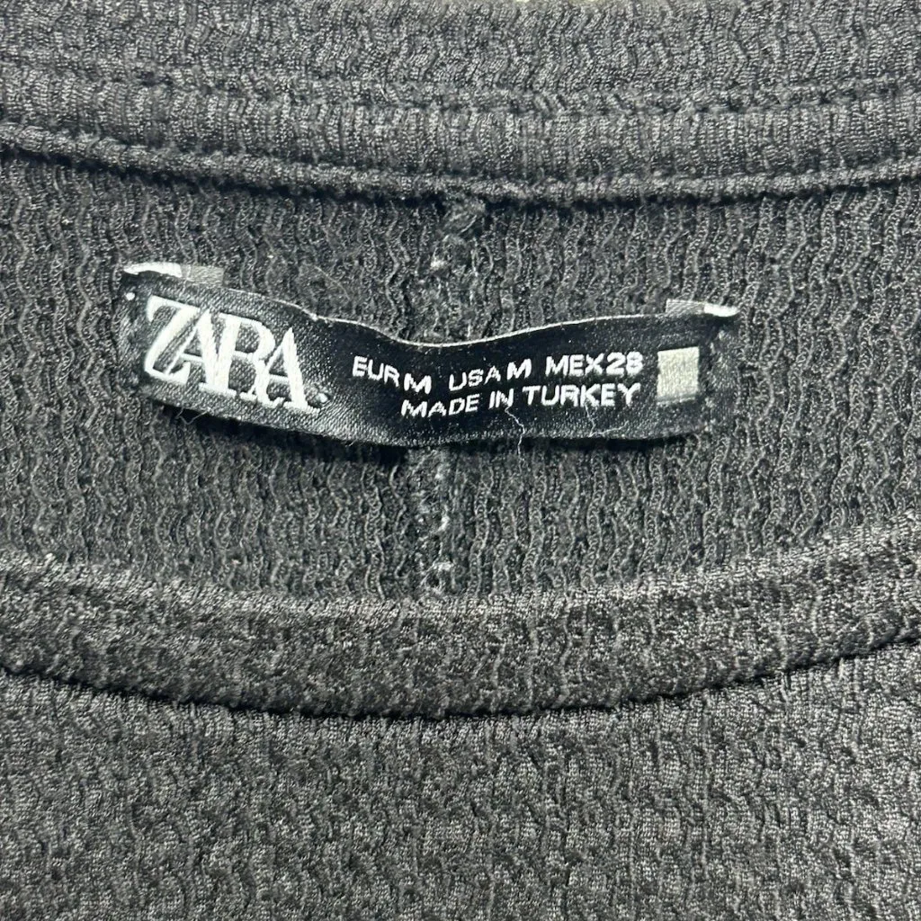 ZARA Gathered Sleeve Shirt Medium  Blouse Black T-Shirt Textured Knit Basic - Image 3