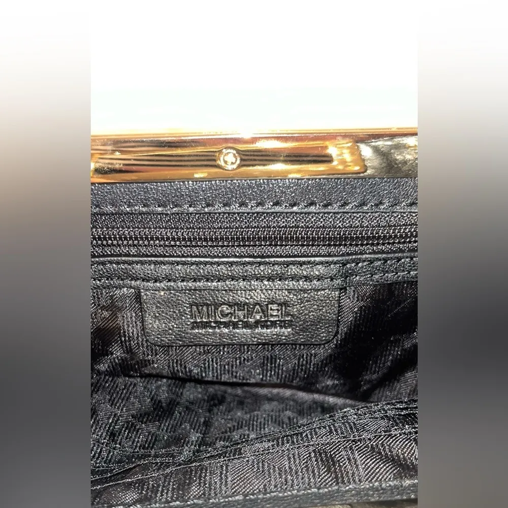 Michael Kors Leather Gold Chain Link Bag - Image 6