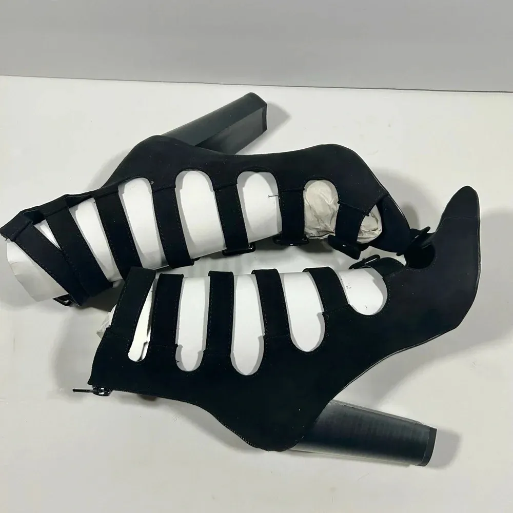 NIB!Olivia Jorgensen "Murray" 7 Buckles - Image 4