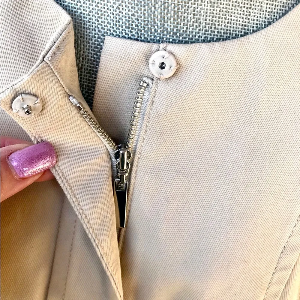 Talbots  Beige Petite Blazer - Image 12