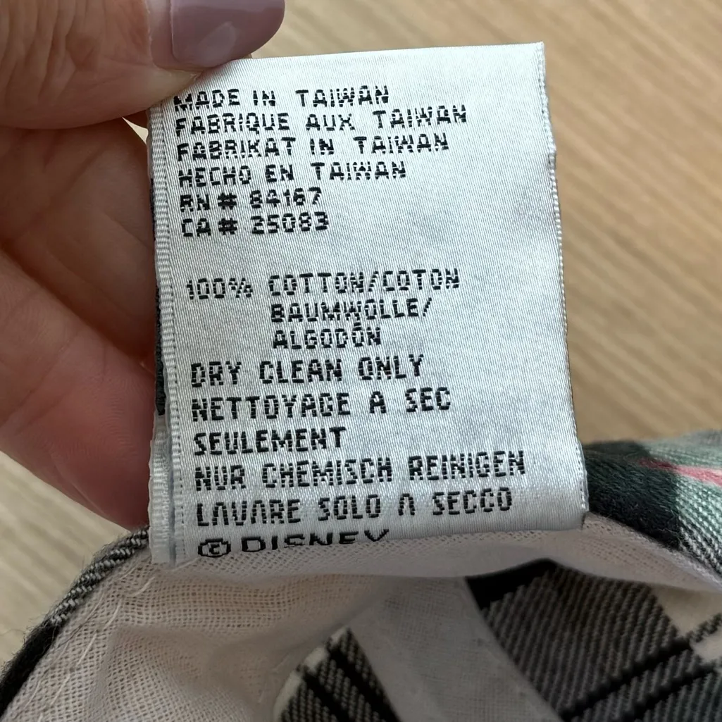 Disney Vintage Winnie the Pooh Hat Baseball Cap Plaid Winter Snowflake New - Image 6