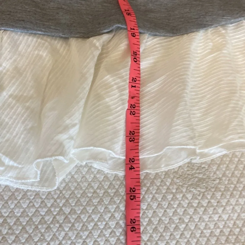 Halogen Mixed Media Bell Sleeve Sweatshirt Light gray size Medium - Image 8