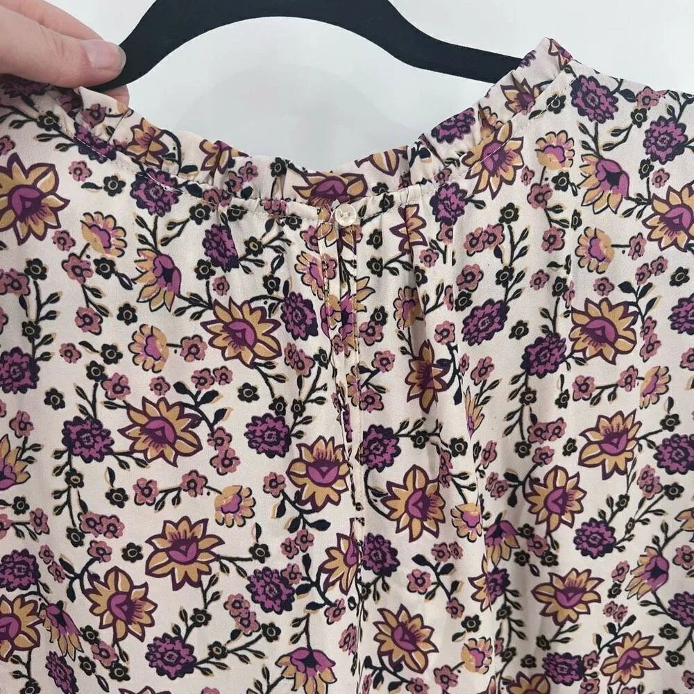 Carolina Belle Women's Ribbed Cuffs Ruffled Neckline With Rear Keyhole Back Size - Image 7