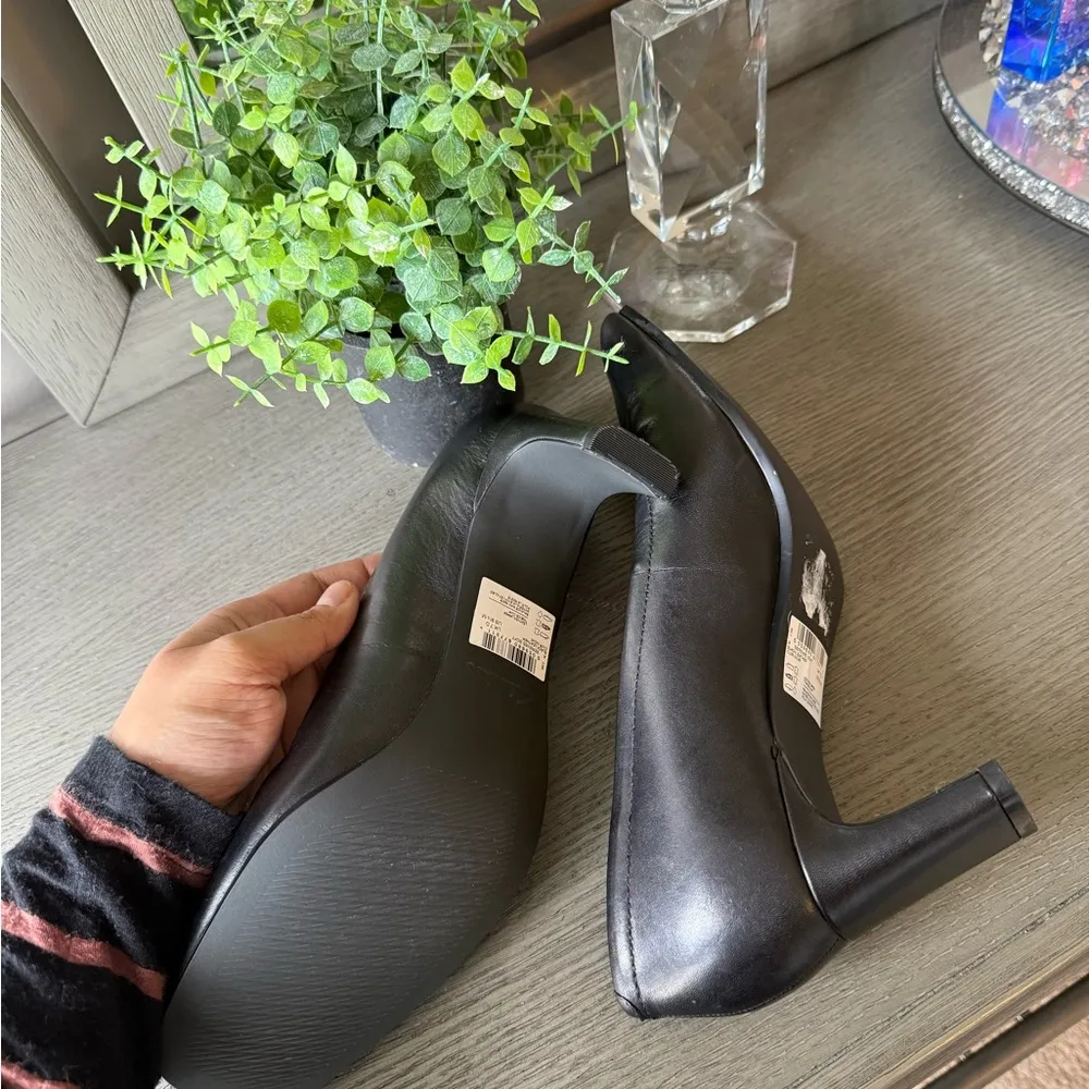 Clarks Seren Pump in Black Leather 9.5 - Image 8