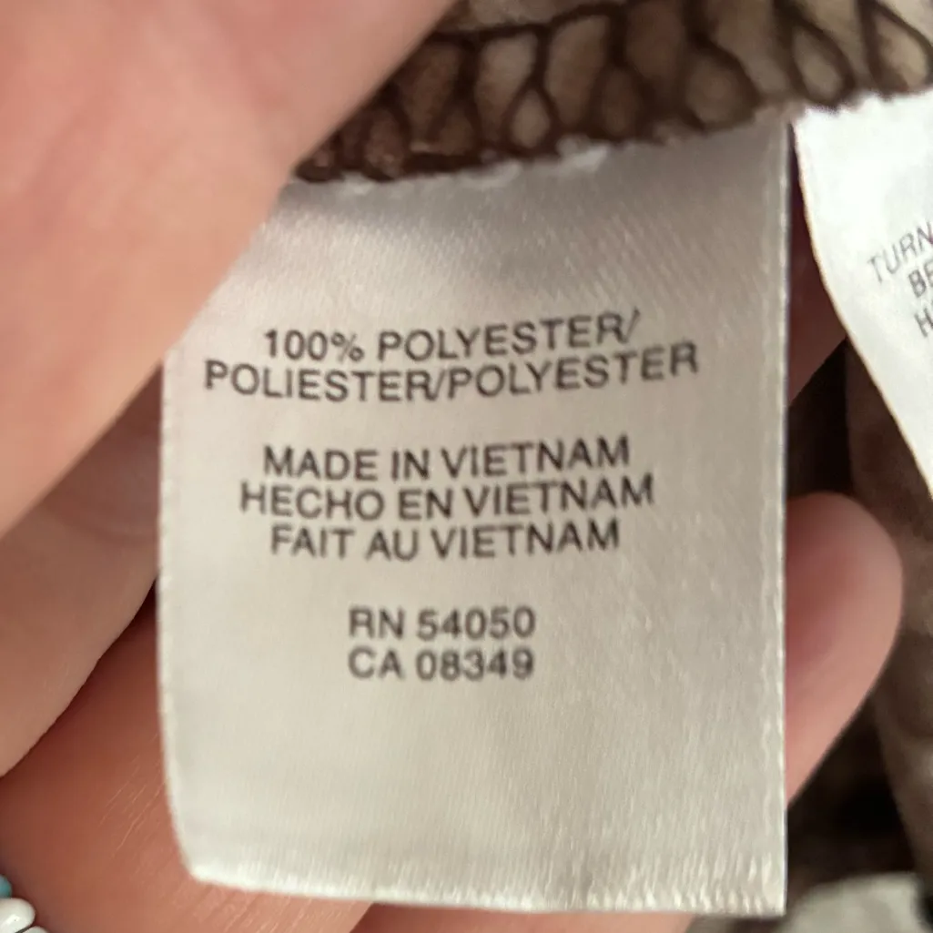 Jones New York Brown Animal Print Blouse With Rhinestones Chain NeckLine 3X - Image 9