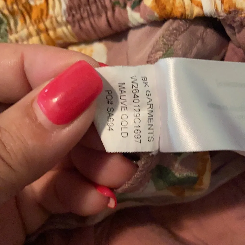 Band of Gypsies Mauve Floral Jumpsuit - Image 8