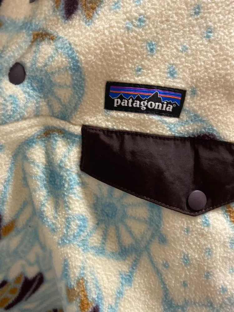 Patagonia owl  pullover - Image 3
