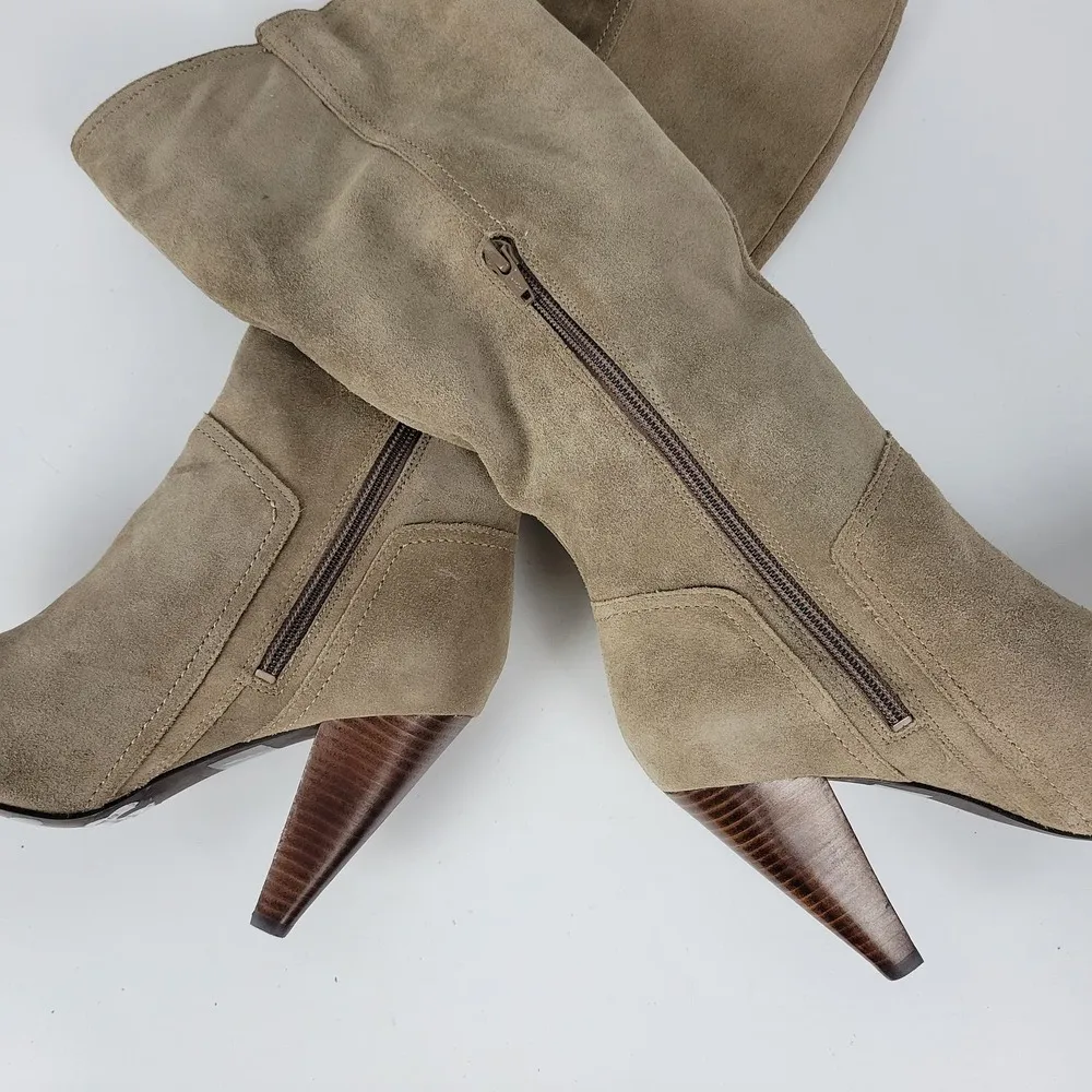 BCBGeneration Boots Womens 7.5 Tan Suede Leather Side Zip Cone Heel Buckle NEW - Image 12