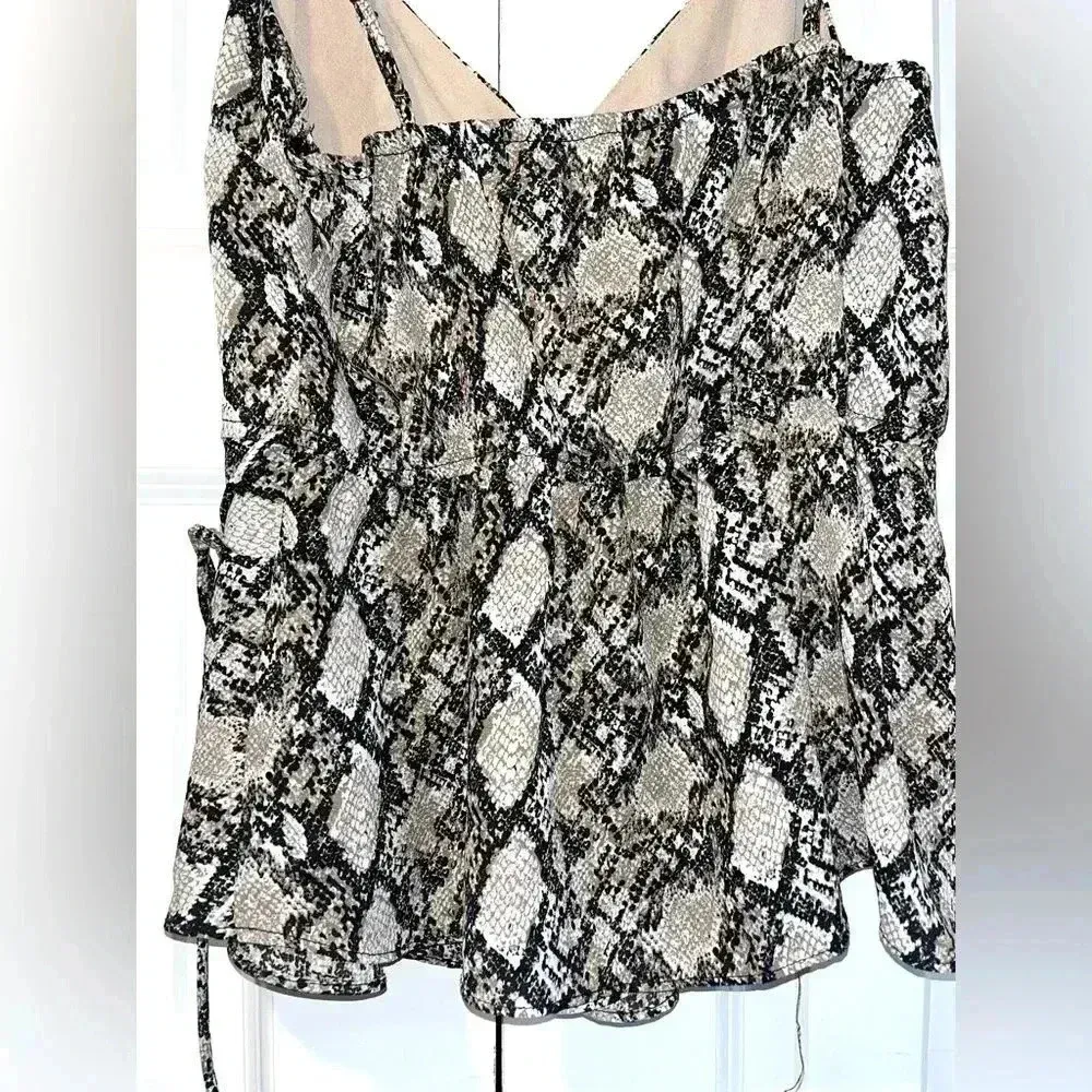 Nine Britton Snakeskin Sleeveless‎ Summer Blouse Size S B46 - Image 3
