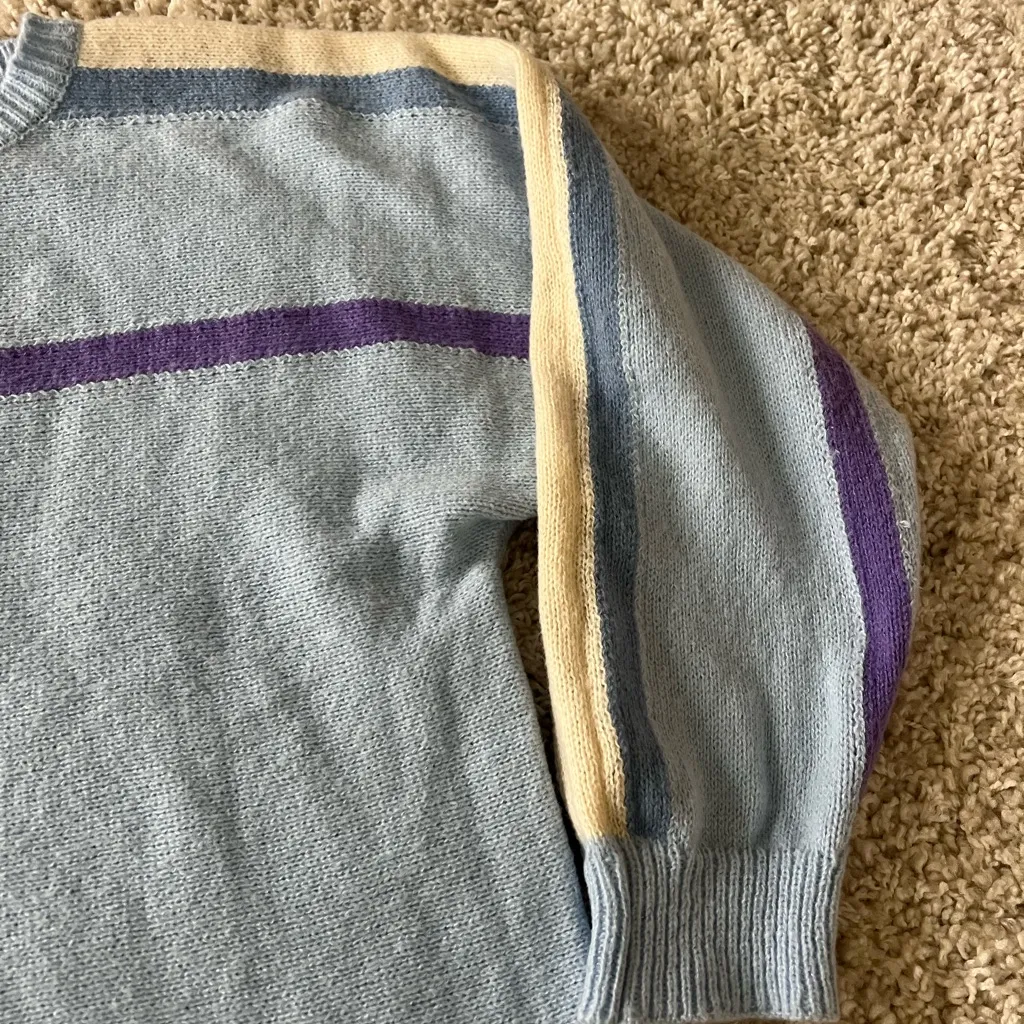 Cozy, Like New, Blue Sweater - Image 4