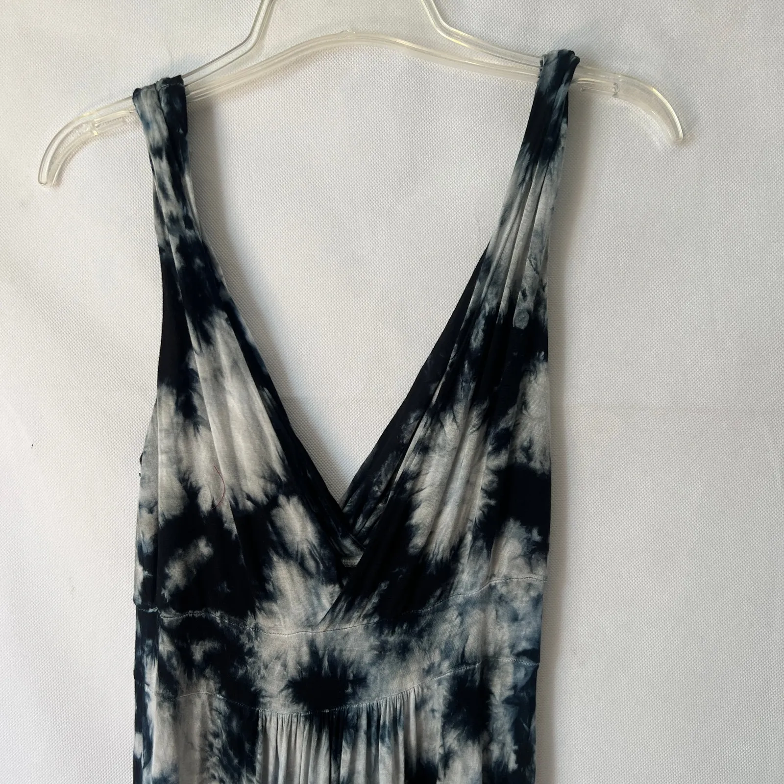 Romeo & Juliet Couture Tie-Dye Blue Sleeveless Maxi Dress Size Small - Image 9