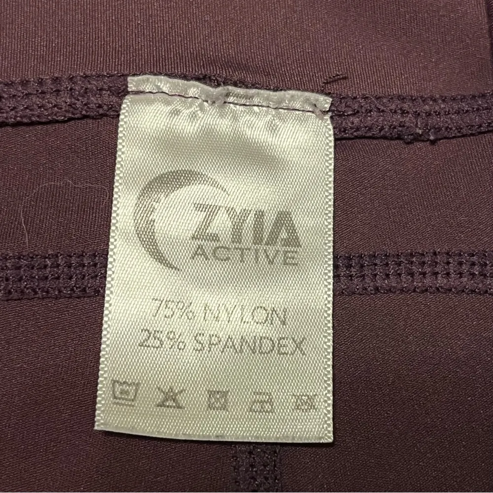 ZYIA Active Womens Size 12 Purple Capri Leggings Cropped Athletic Activewear Gym - Image 3