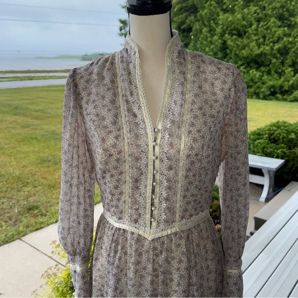 Vintage 80's Gunne SAX Prairie Dress Boho Cottage Victorian Wedding Fairy Dress White Size undefined - Image 3