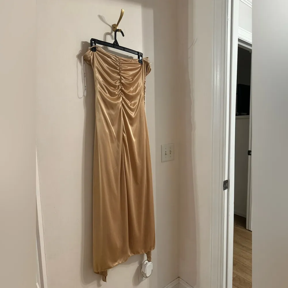 Vintage gorgeous champagne dress “love tease” brand with beaded detail size M Size M - Image 6