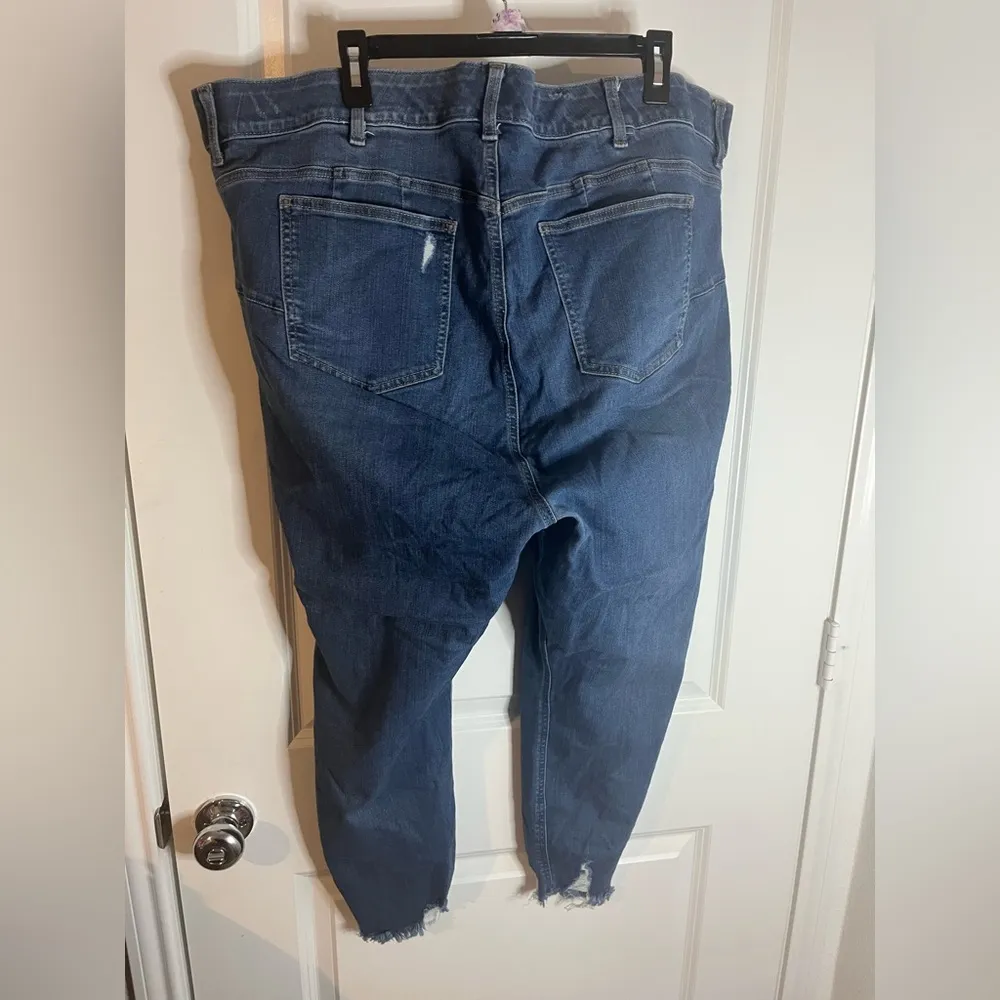 Torrid Distressed Premium Stretch Denim Stitched Bombshell Skinny Jeans Sz 26R - Image 2