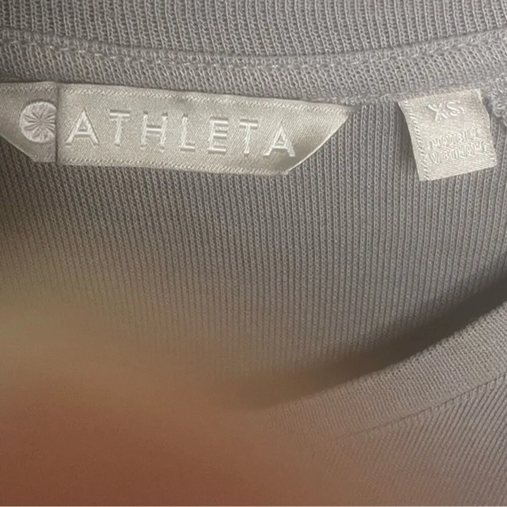 Athleta Shirt Top Gray Long Sleeve Criss Cross Hem Size XS - Image 3