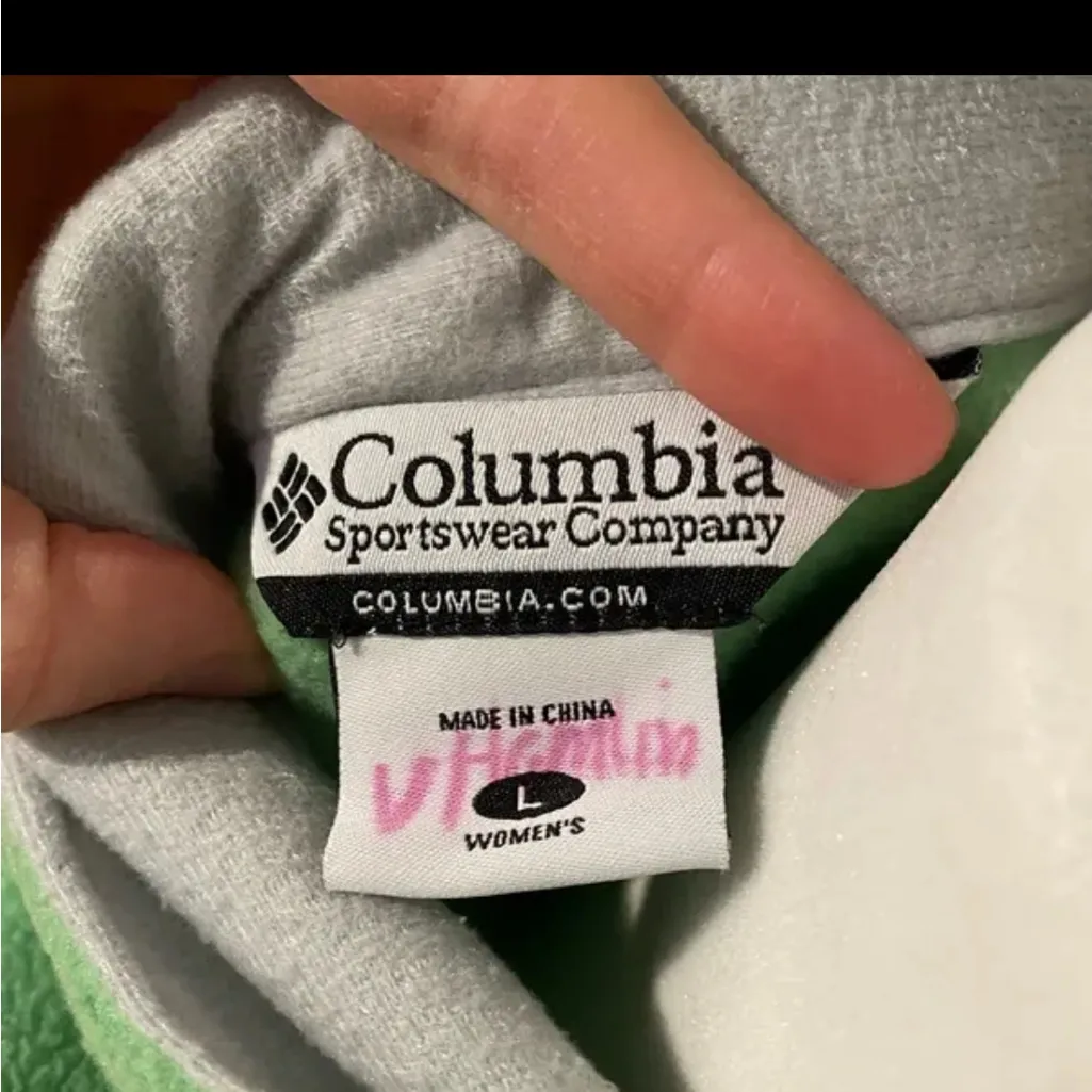 Columbia Women's Light Green Fleece Vest - Image 6