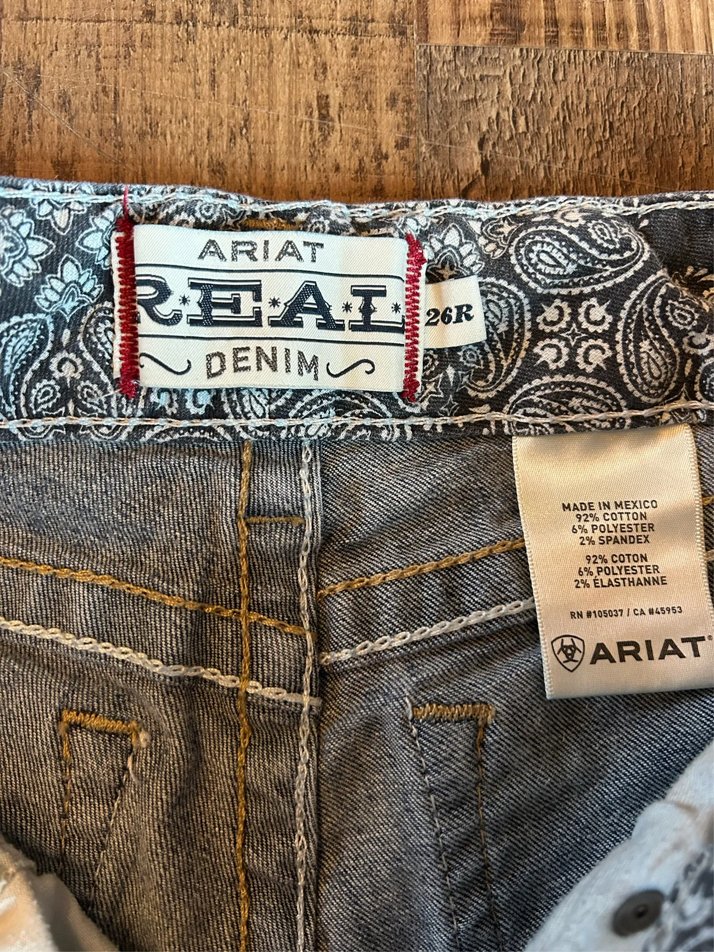 Ariat boot cut jeans. - Image 4