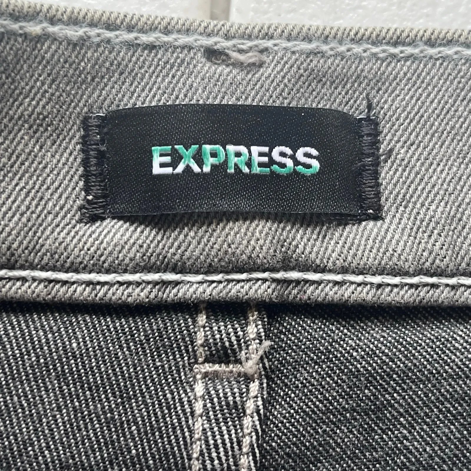 Express Gray High Rise 4 Way Hyper Stretch Cropped Flare Jean Size 0 Regular - Image 3