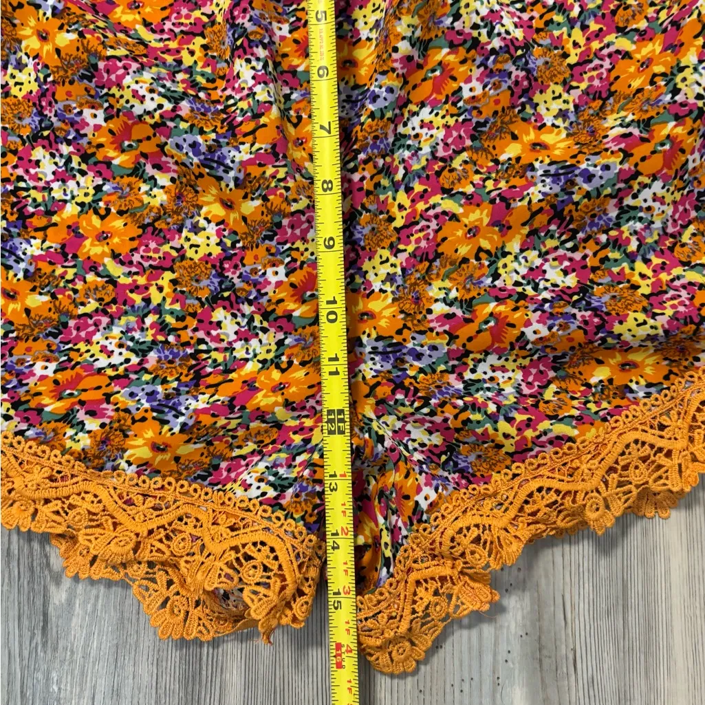 Floral Lace Trim Boho Style Women's Shorts NWOT Orange Size M - Image 5