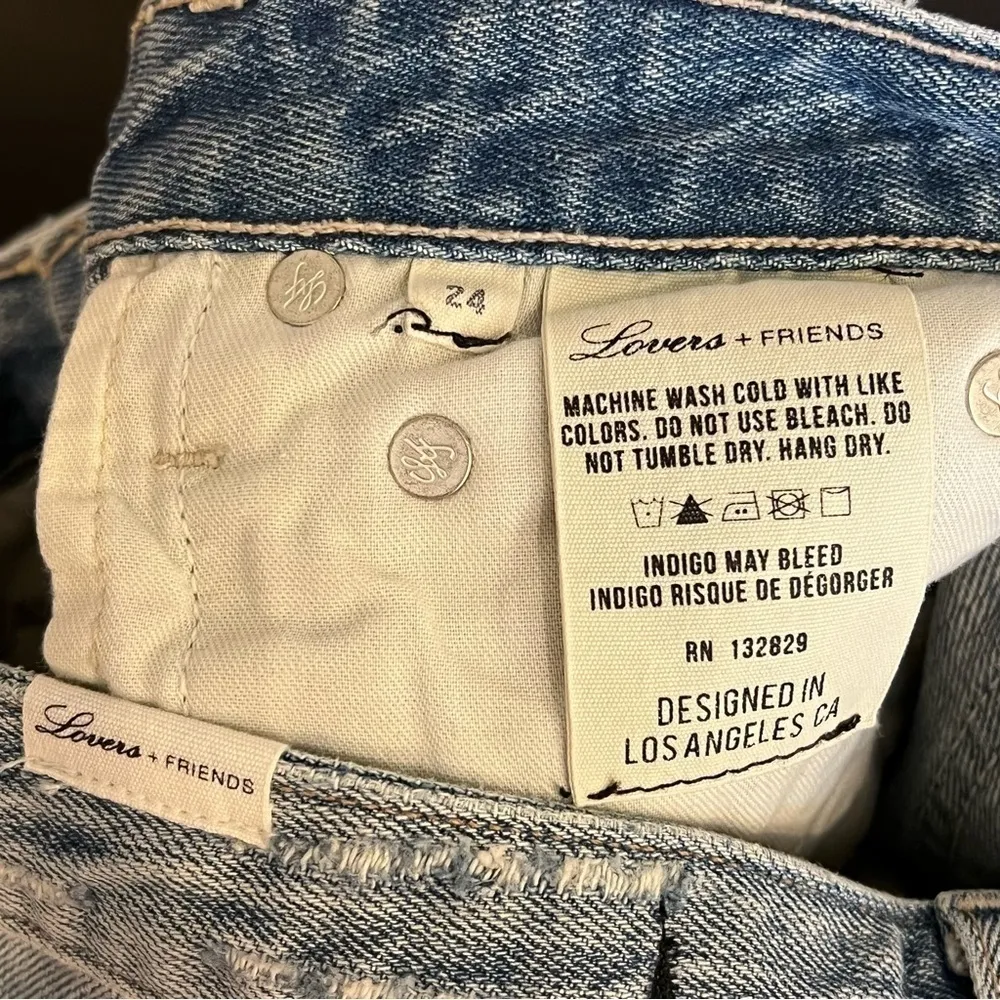 Lovers & Friends Dylan Boyfriend jeans shorts, distressed, color Harper, sz 24 - Image 9