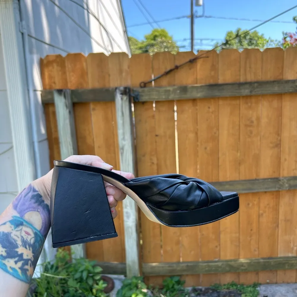 Circus NY by Sam Edelman chunk platforms size 8 black Marianna‎ - Image 8