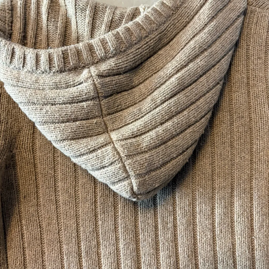 Hollister Y2K beige cable knit hooded deep v-neck rabbit hair sweater large - Image 15