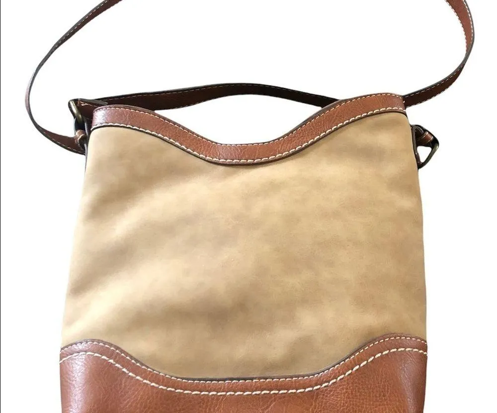 b.o.c. Born Brown Leather Shoulder Bucket Bag Zip Top Large Outer Pocket 10X10 - Image 4