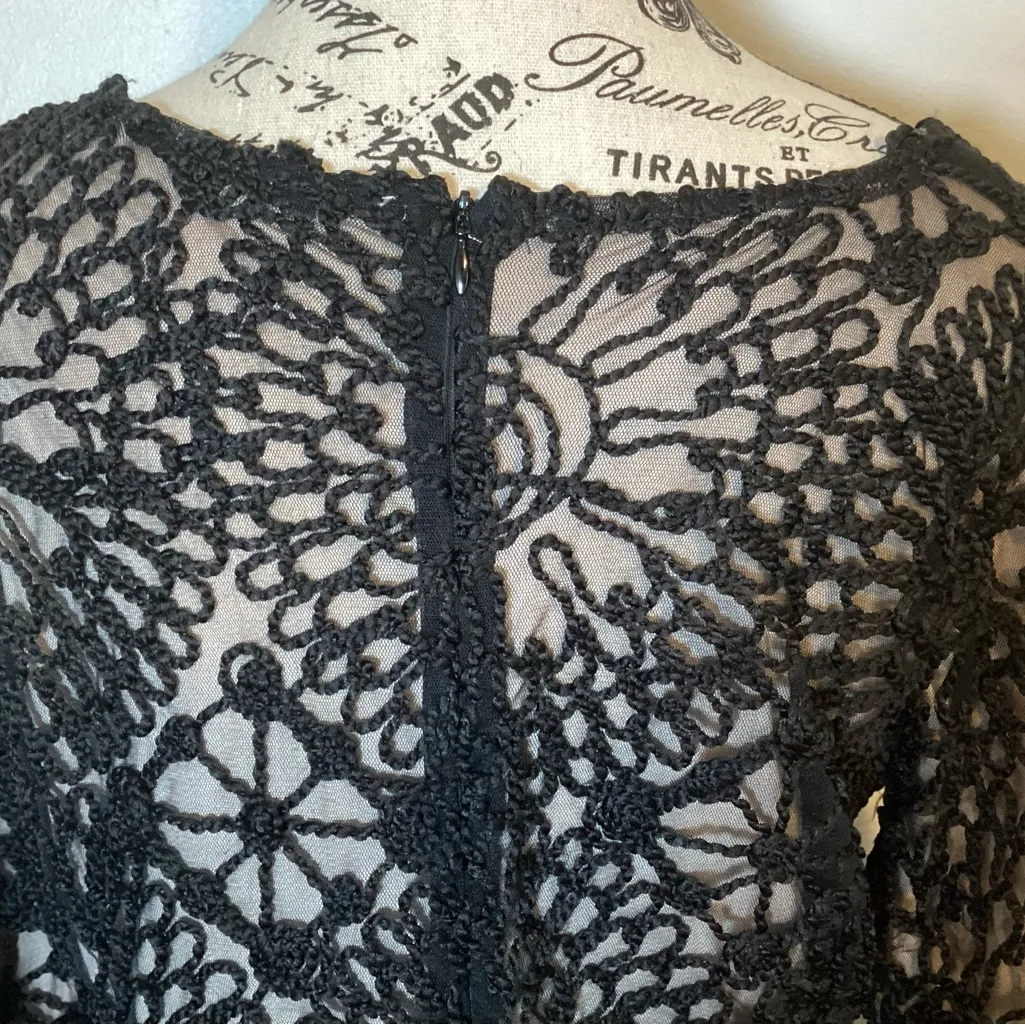 Soft Surroundings Floral Supreme Soutache Black Crochet Tunic Top Overlay SZ SM - Image 6