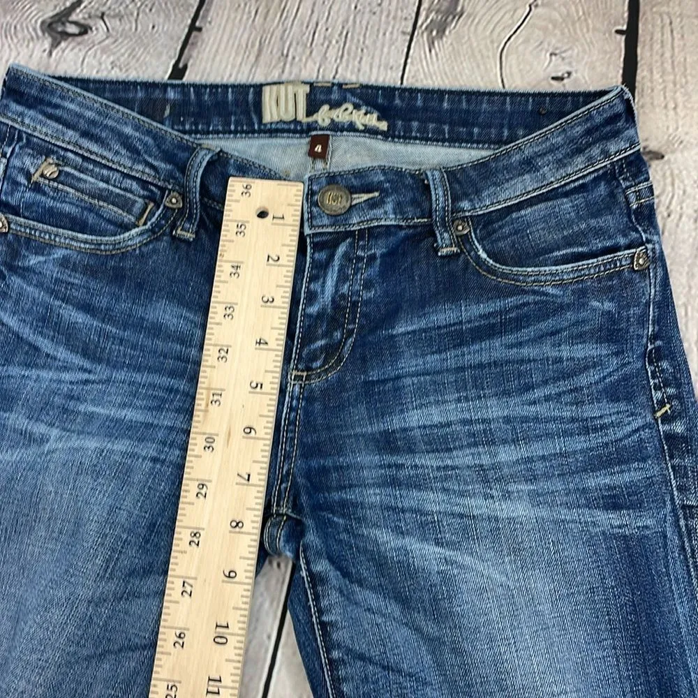 Kut from the Kloth Catherine Boyfriend Blue Jeans size 4 - Image 12