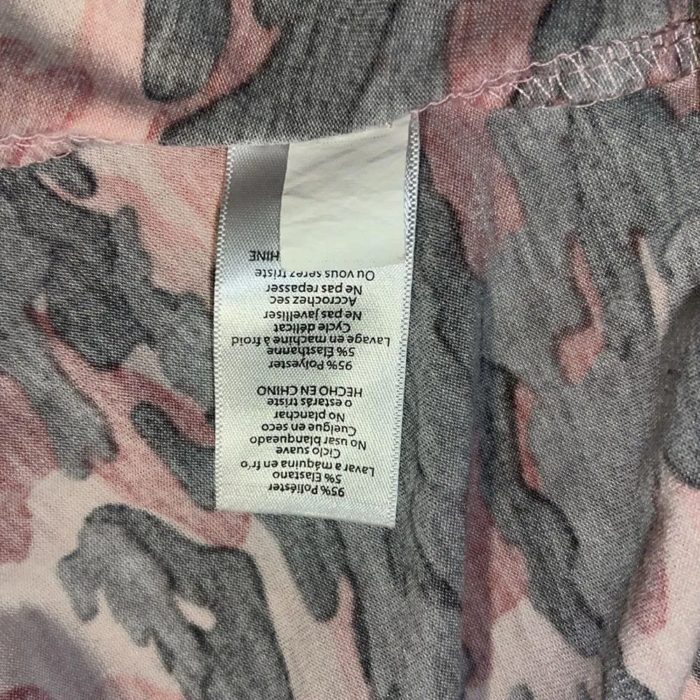 LulaRoe Pink Camo Midi Short Sleeve Round Neck Q52* - Image 5