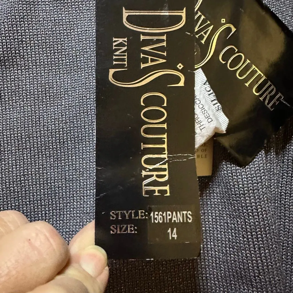 NWT Gray shimmer Woolf blend knit pants 14 Silver - Image 5