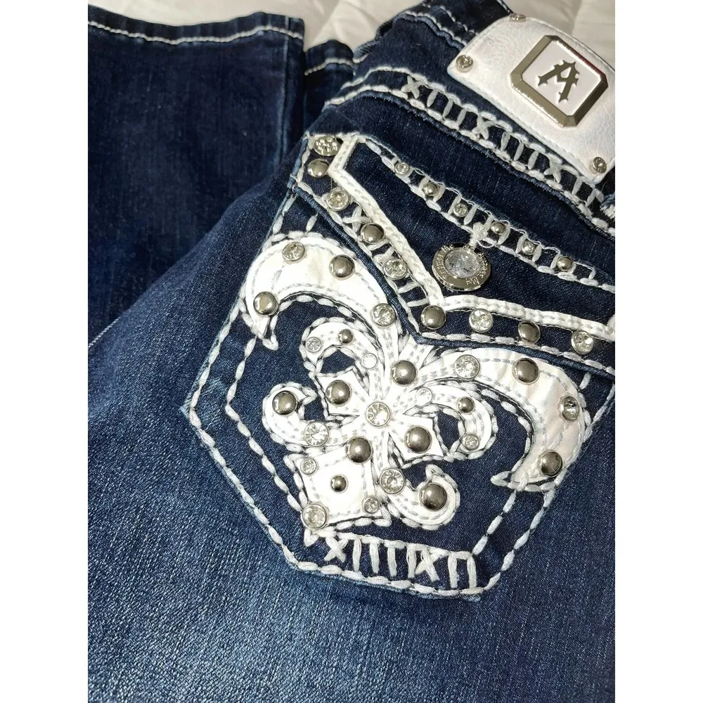 Answer Me Rhinestone Bootcut Jeans Size 24 - Image 7