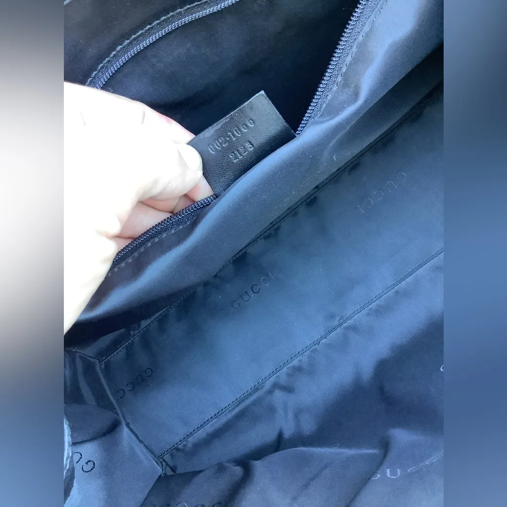 🔥🔥GUCCI GG monogram shoulder bag🔥🔥 - Image 9