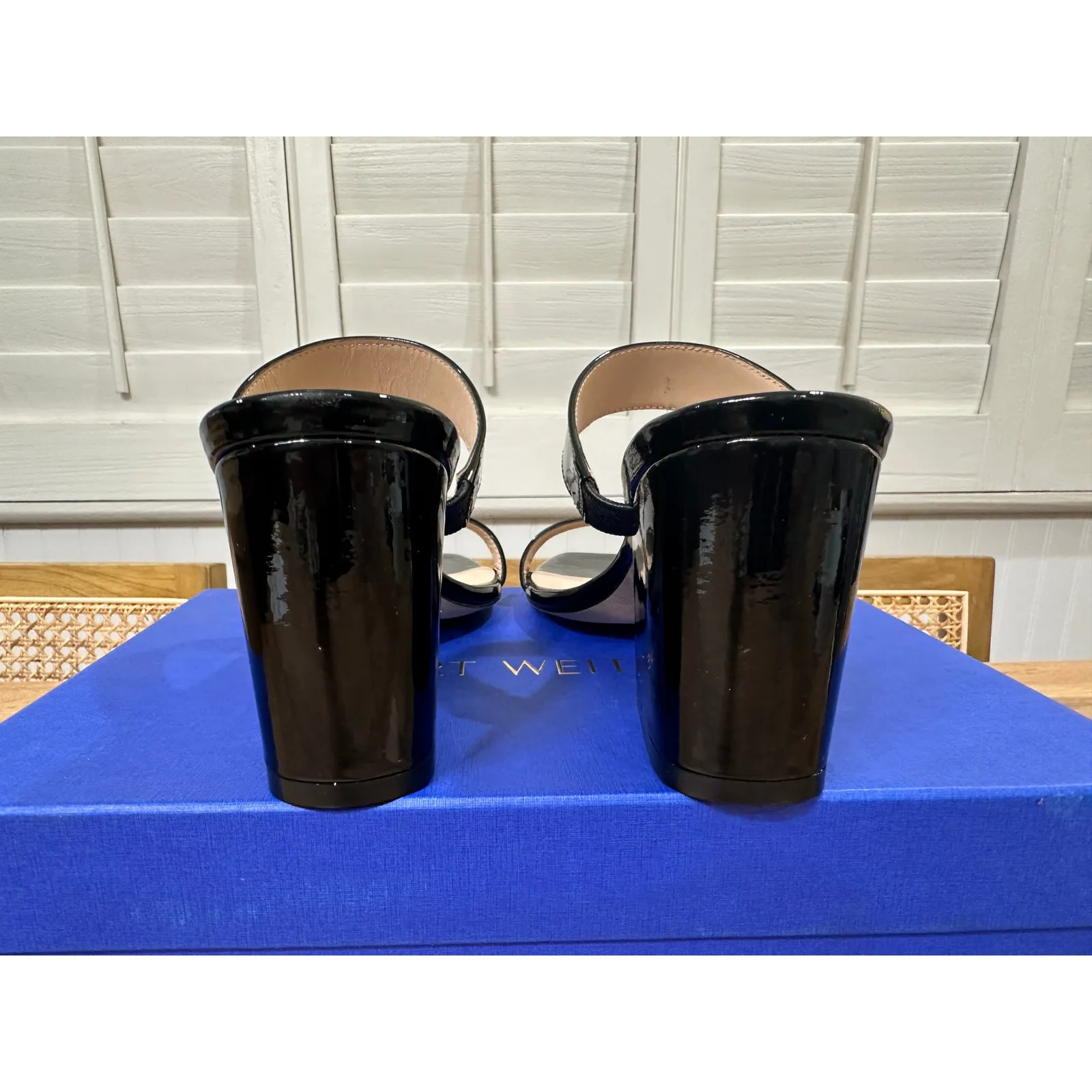 Stuart Weitzman Olive 75 Sandal Black Patent Leather Size 7 NIB Elegant Dressy - Image 9