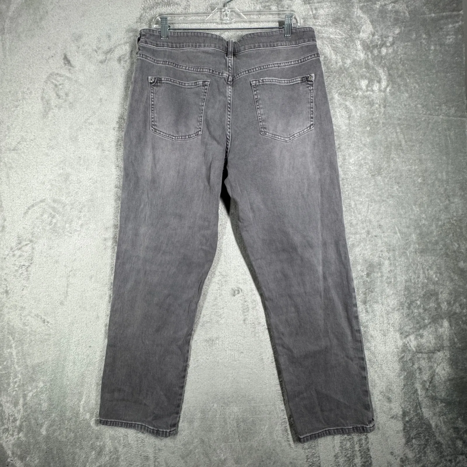 Pilcro Jeans Women Gray Wash Denim‎ Ripped Knee High Rise Neutral Size 12 31 - Image 2