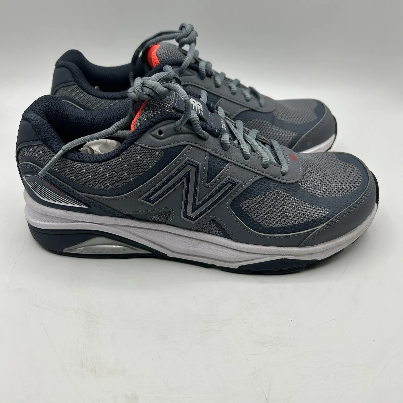 Women's New Balance 1540 V3 Sneakers W1540GD3 Gunmetal/Dragonfly Size 6.5 D - Image 4