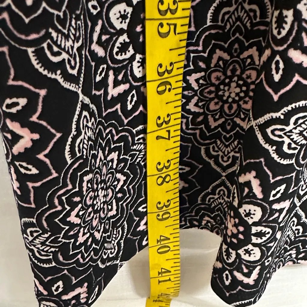 Ava & Grace Black and White Patterned Maxi Dress Size XXL - Image 5