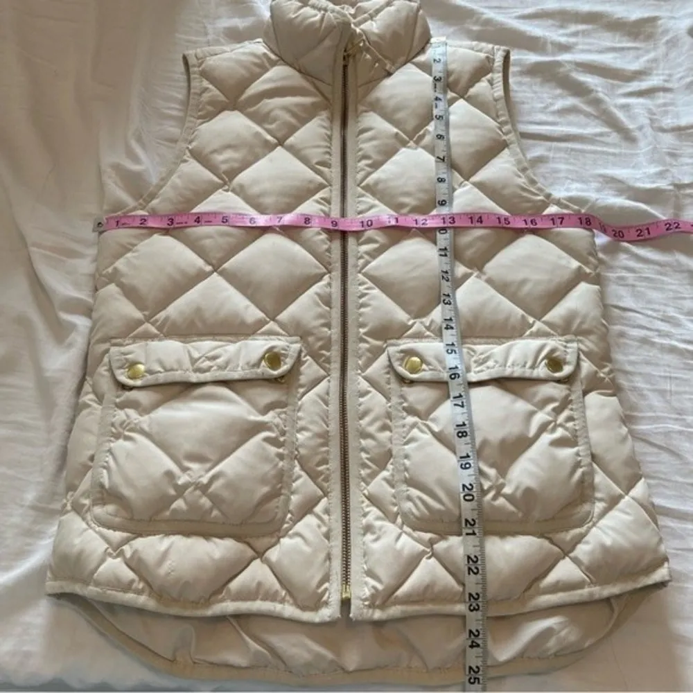 J Crew Cream Excursion Quilted Down Puffer Vest Size XS - Image 8