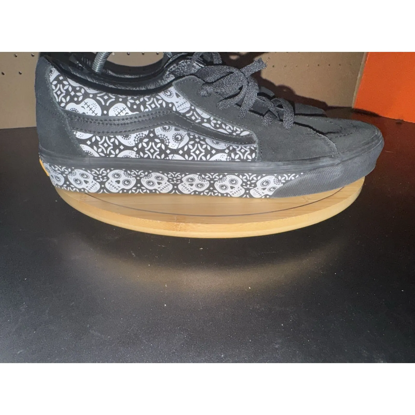 VANS SK8-Low Dia De Los Muertos Sugar Skull Black Sz 9 M Sz 10.5 W Sneakers Rare - Image 6
