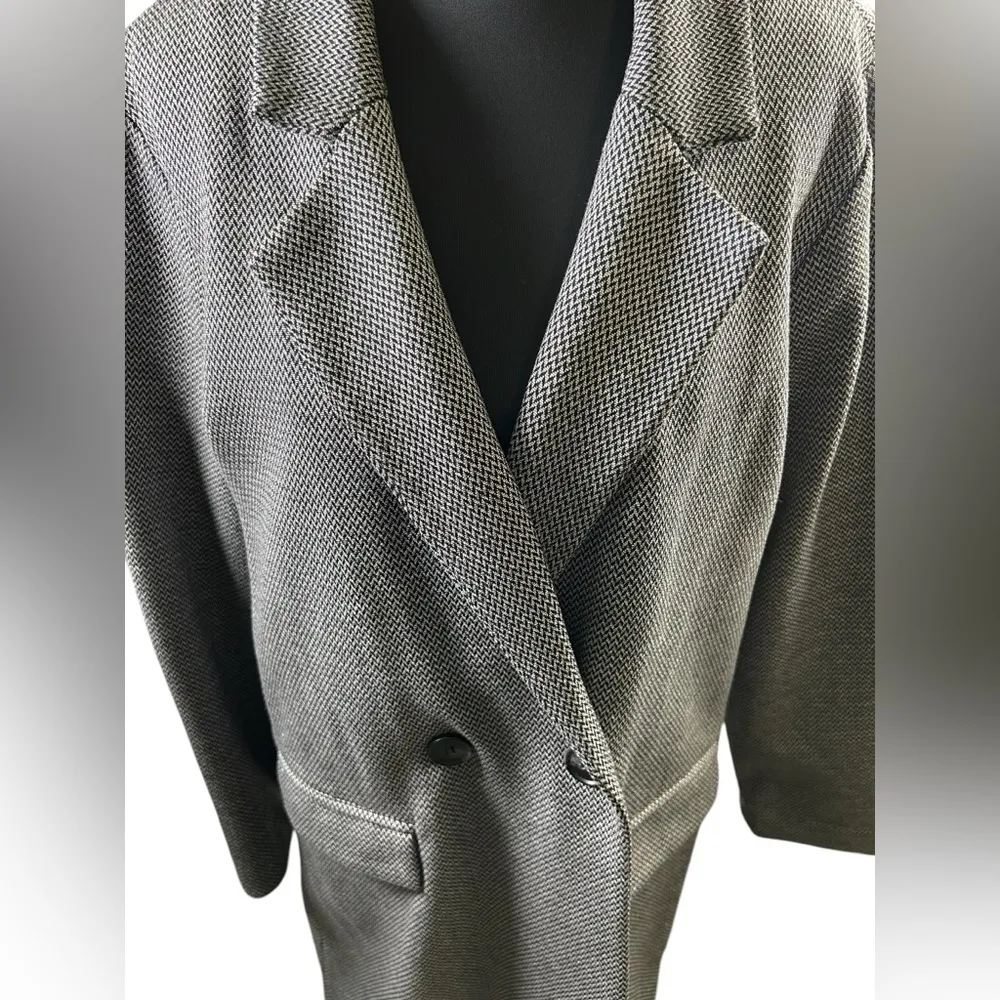 Philosophy  Black & Gray Houndstooth Ladies long Fall jacket single button Size L - Image 2